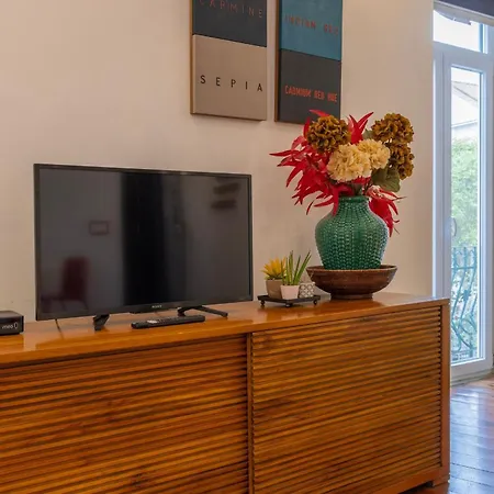 Apartman Chiado Center 1bdr Flat By Lovelystay *