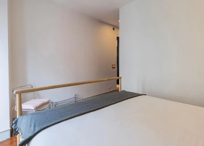 Chiado Center 1bdr Flat By Lovelystay * Lisboa