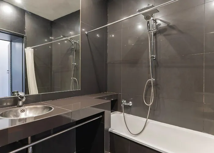 公寓 Chiado Center 1bdr Flat By Lovelystay Lisboa